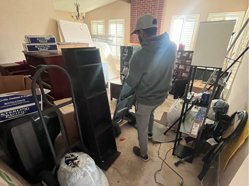 Trusted Furniture Hauling & Removal in Las Vegas